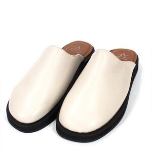 Aquatalia | Gemma leather clog mule off white like new